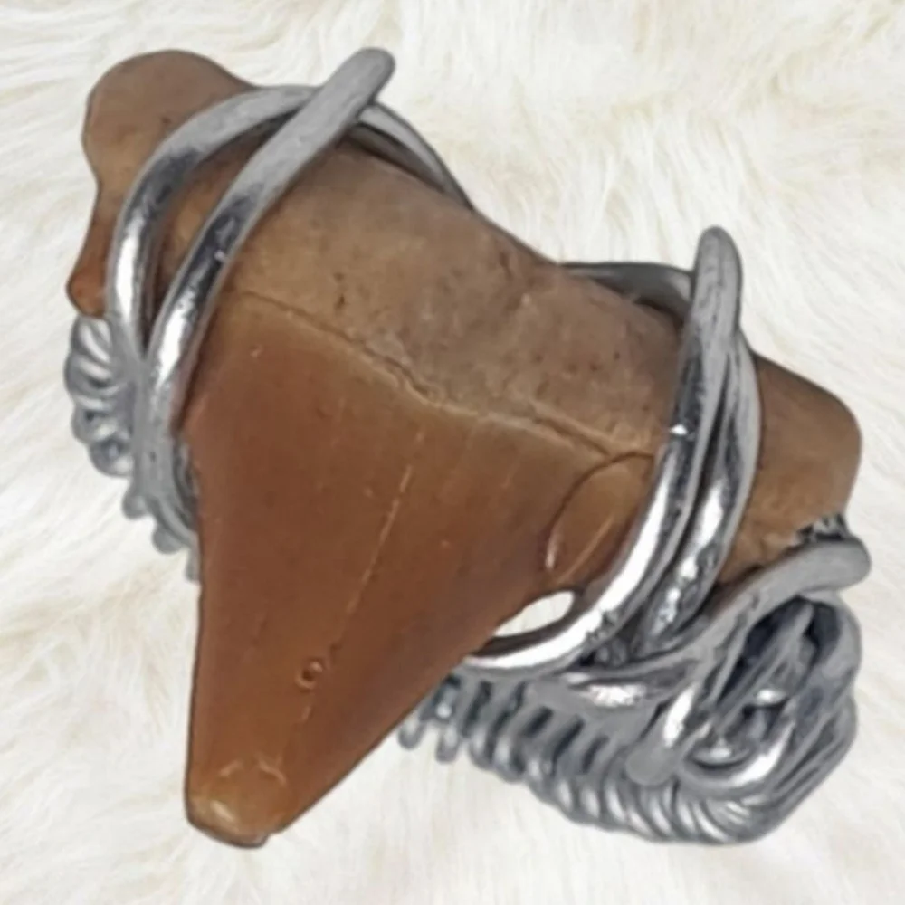 Shark Tooth Wire-Wrapped Ring | Size 7 | Silver Tone | NWOT